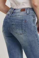 Izzy Destructed Cropped Skinny – Cloud